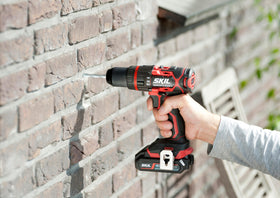 SKIL 3070 CA hiiliharjaton iskuporakone