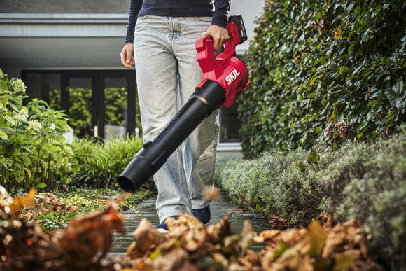 0331 CA Hiiliharjaton akkulehtipuhallin