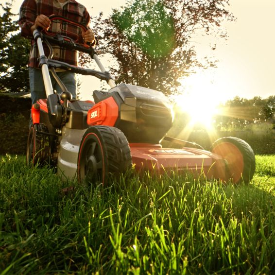 SKIL 0150BA SG vetävä ruohonleikkuri 46 cm 4 x 4,0 Ah 20 V