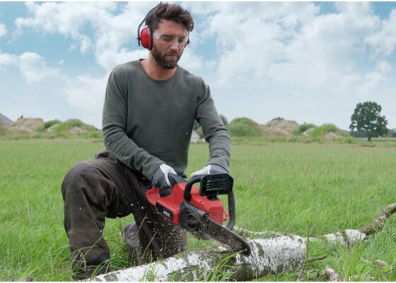 SKIL 0540 CA akkuketjusaha 35 cm 20 V