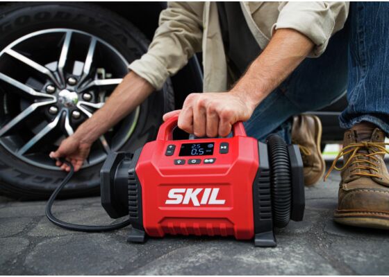 SKIL 3153 CA Langaton ilmakompressori, laturi ja 2,5 Ah akku