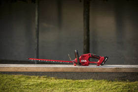 SKIL 0438 CA Hiiliharjaton pensasleikkuri