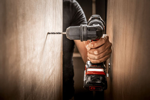 SKIL 3066 CA akkuporakone vaihdettavalla istukalla